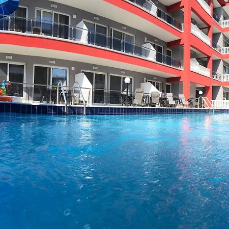 Red Luxury Aqua Aparthotel Paralia Katerinis Exterior photo